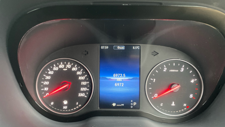 Mercedes-Benz Sprinter 315Cdi L2 Diesel Rwd 3.5t H2 Pro Van 9G-Tronic